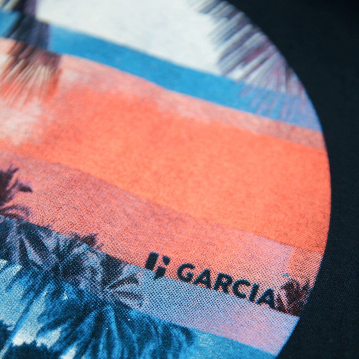 Garcia T-shirt P03600 Dark Moon