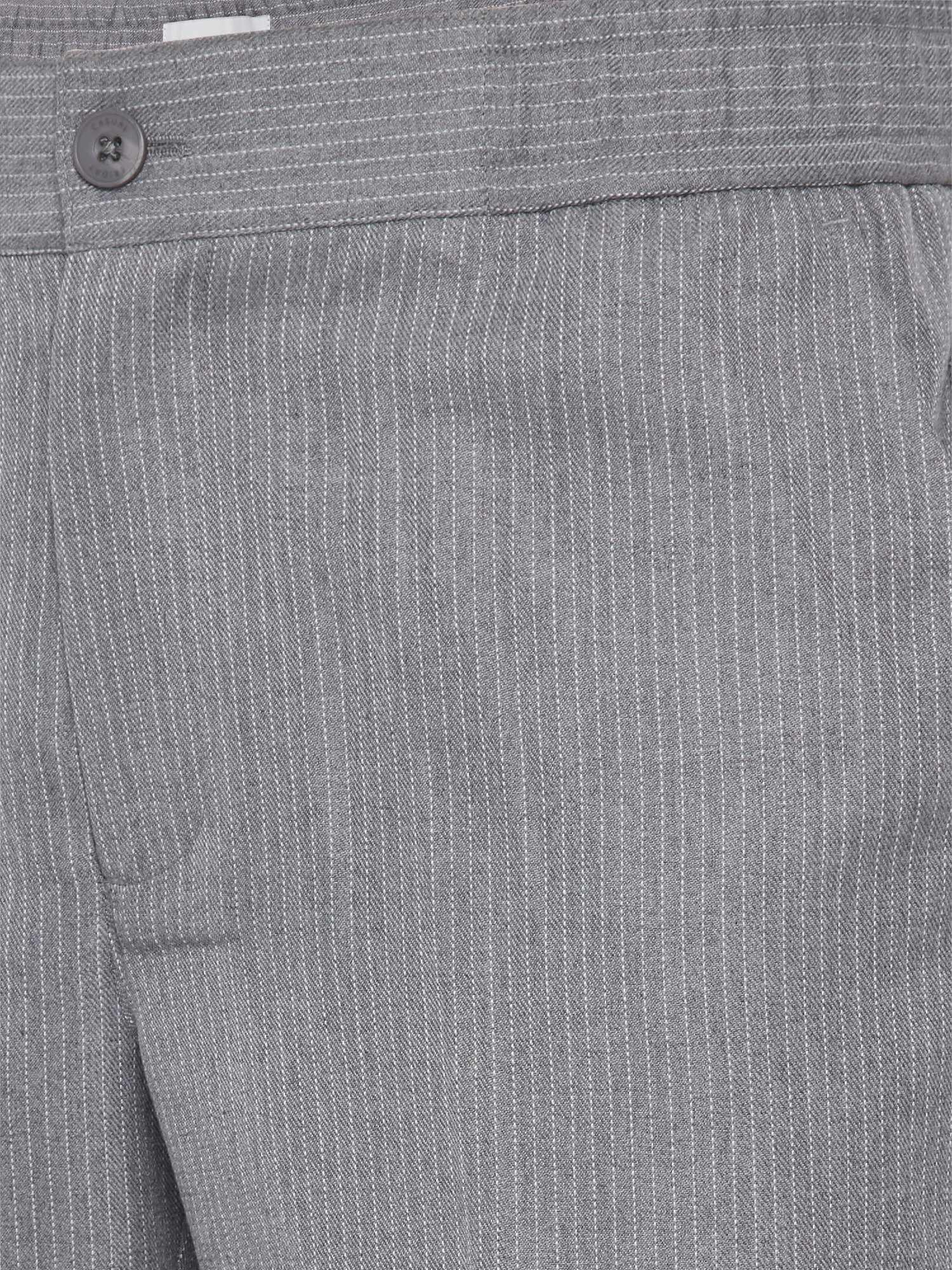 Casual Friday Pagh Pinstriped Shorts Light Grey