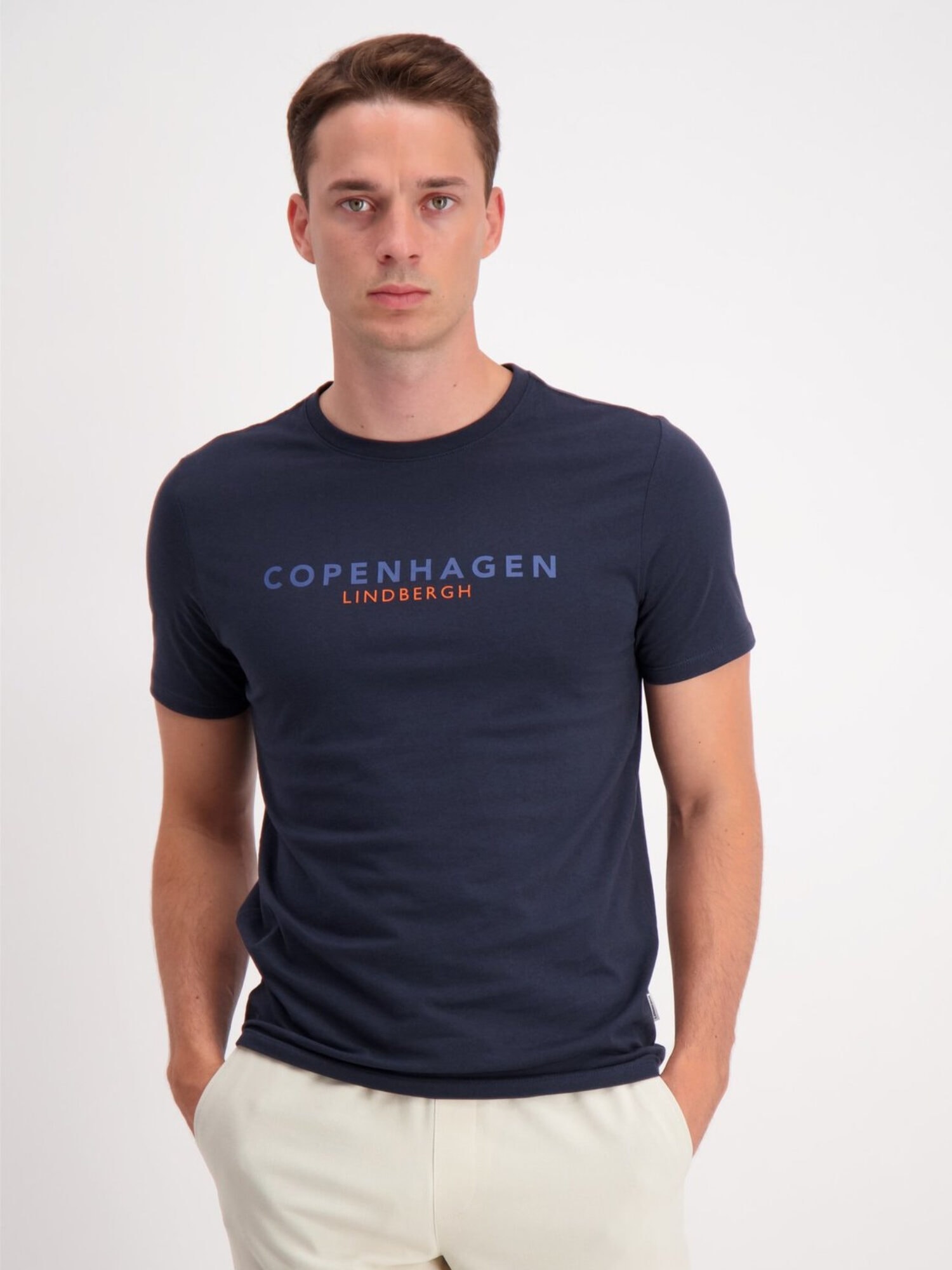 Lindbergh White Copenhagen T-shirt Navy