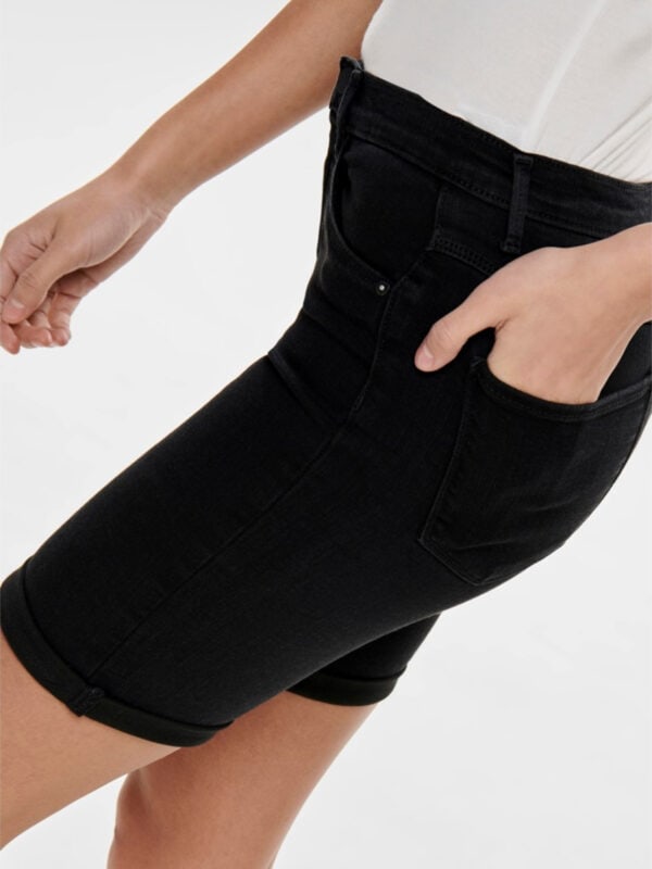 Only ONLRAIN Life Mid Long Shorts Black