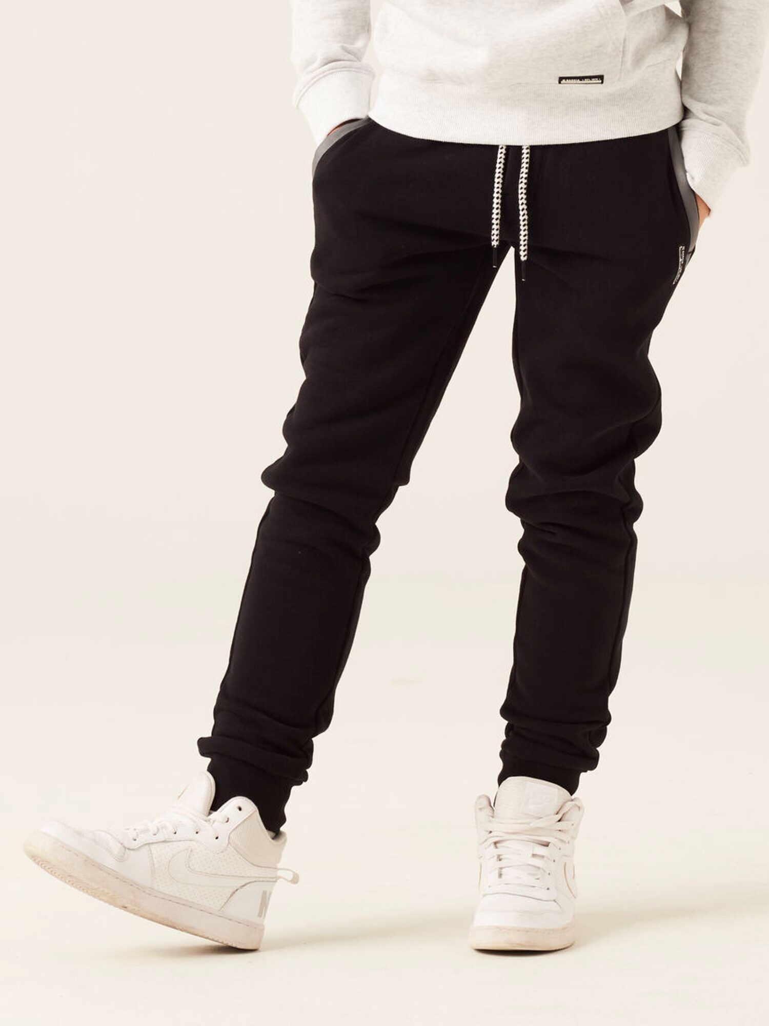 Garcia Sweat Pants G13521 Black