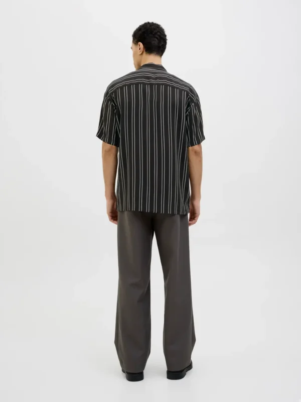 Jack & Jones JJEJEFF STRIPE RESORT SHIRT SS SN Skjorte Black