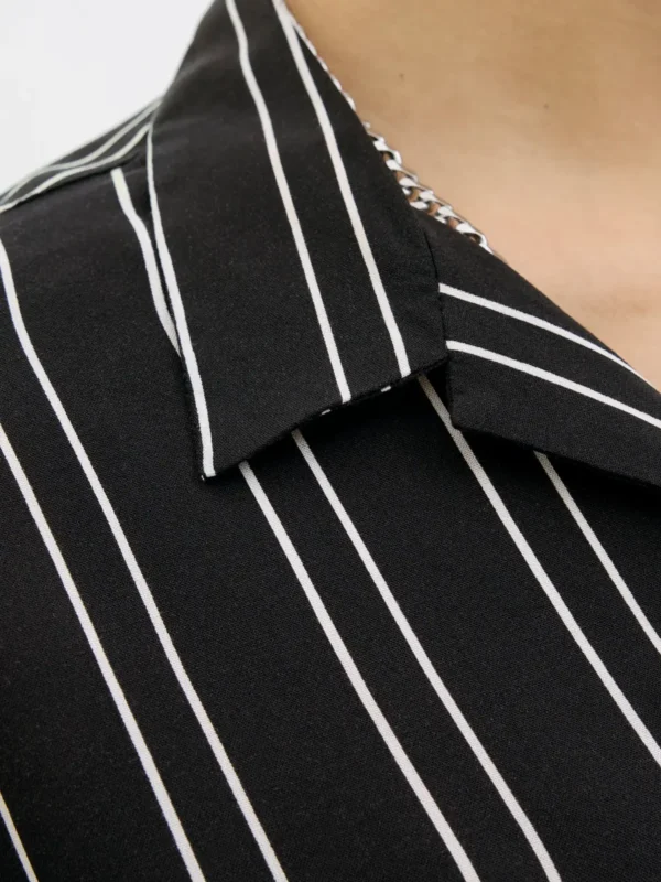 Jack & Jones JJEJEFF STRIPE RESORT SHIRT SS SN Skjorte Black