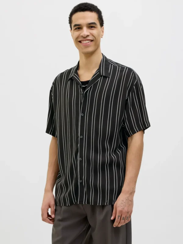 Jack & Jones JJEJEFF STRIPE RESORT SHIRT SS SN Skjorte Black