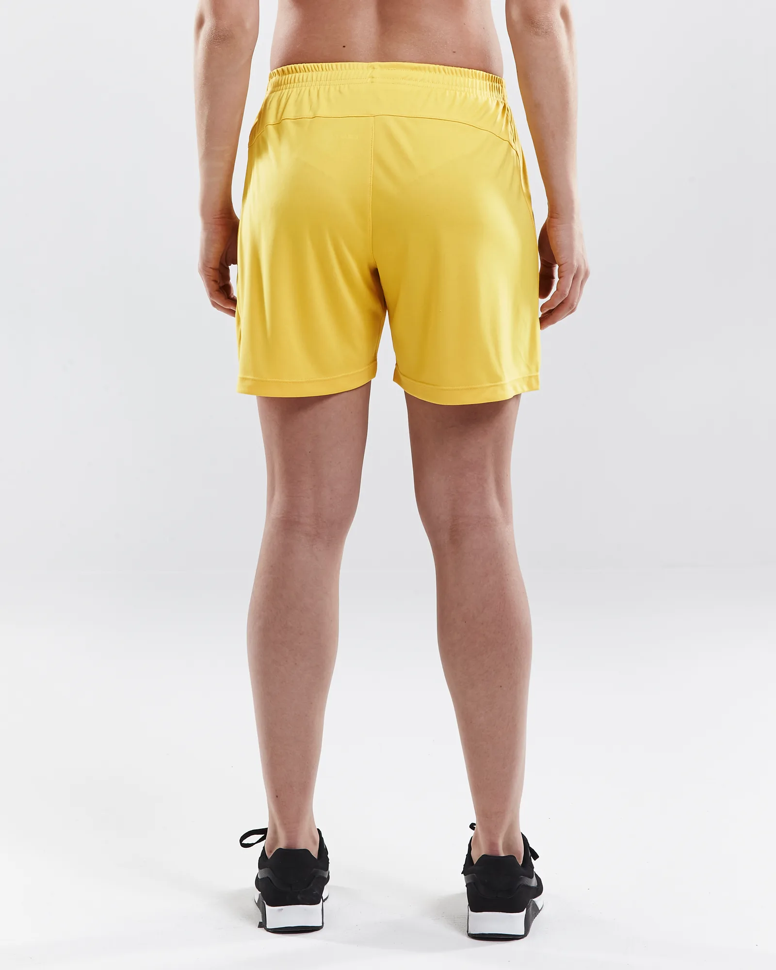 Craft Squad Go Short Solid W 1905576 Sweden Yellow