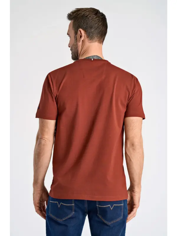 Bison O-neck Tee print 80-400144 DK RED