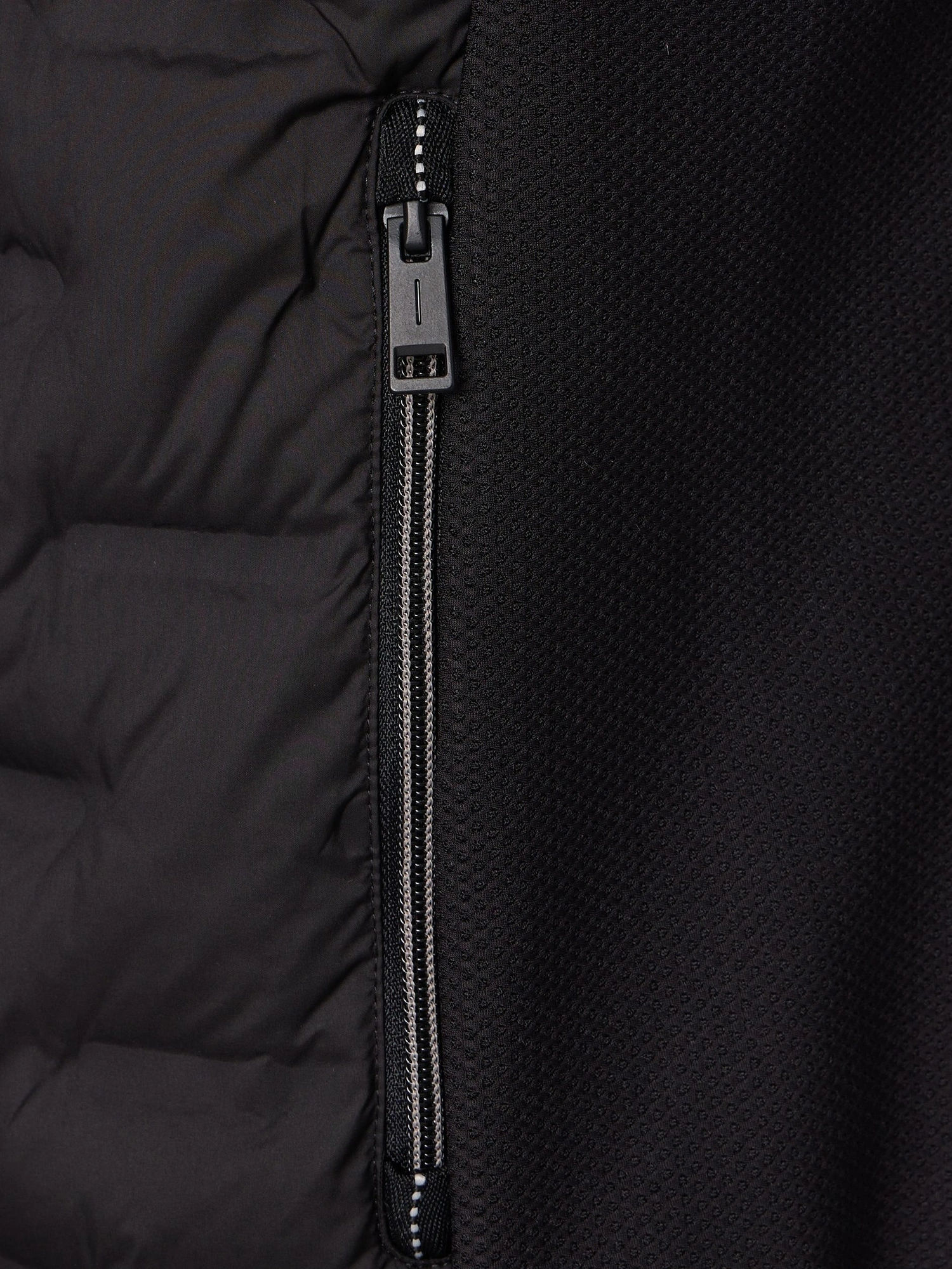 CASAMODA Waistcoat Hybrid Black Beauty