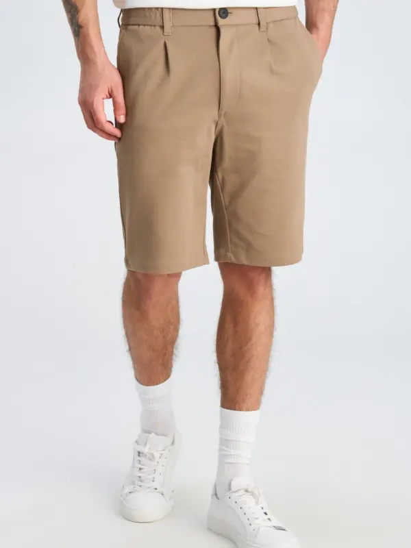 Lindbergh Superflex Elastic Waist Shorts SAND MIX