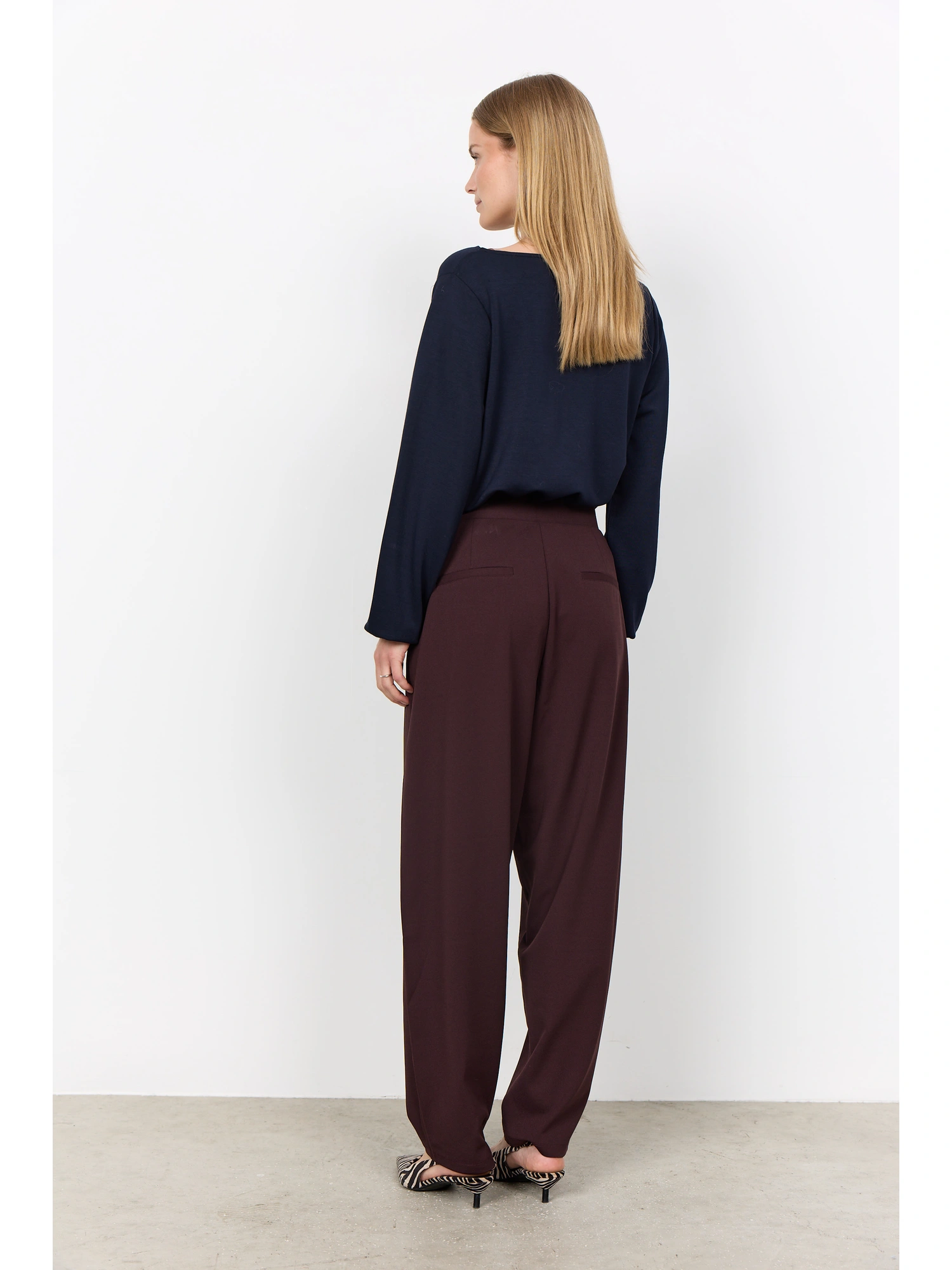 Soyaconcept SC-SIHAM 103 Buks CHOCOLATE PLUM