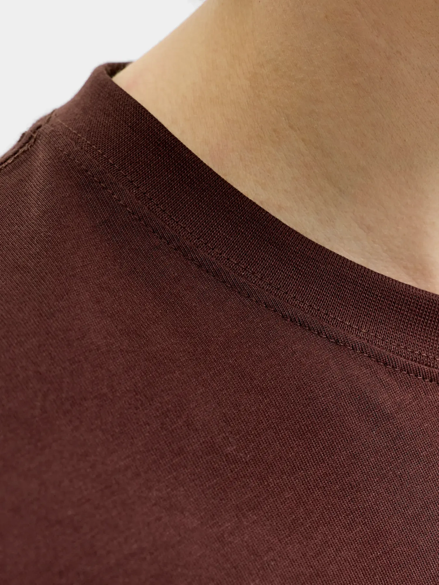 Jack & Jones JJESOHO TEE SS CREW NECK NOOS T-Shirt Bitter Chocolate